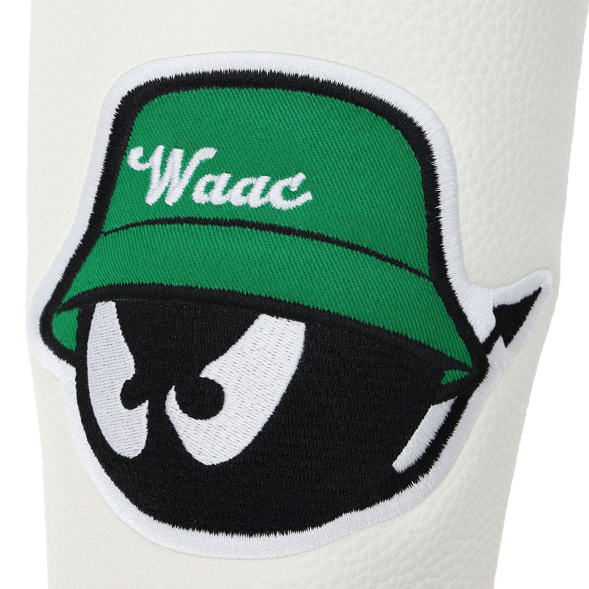 UNISEX BUCKET WAACKY FWヘッドカバー ホワイト