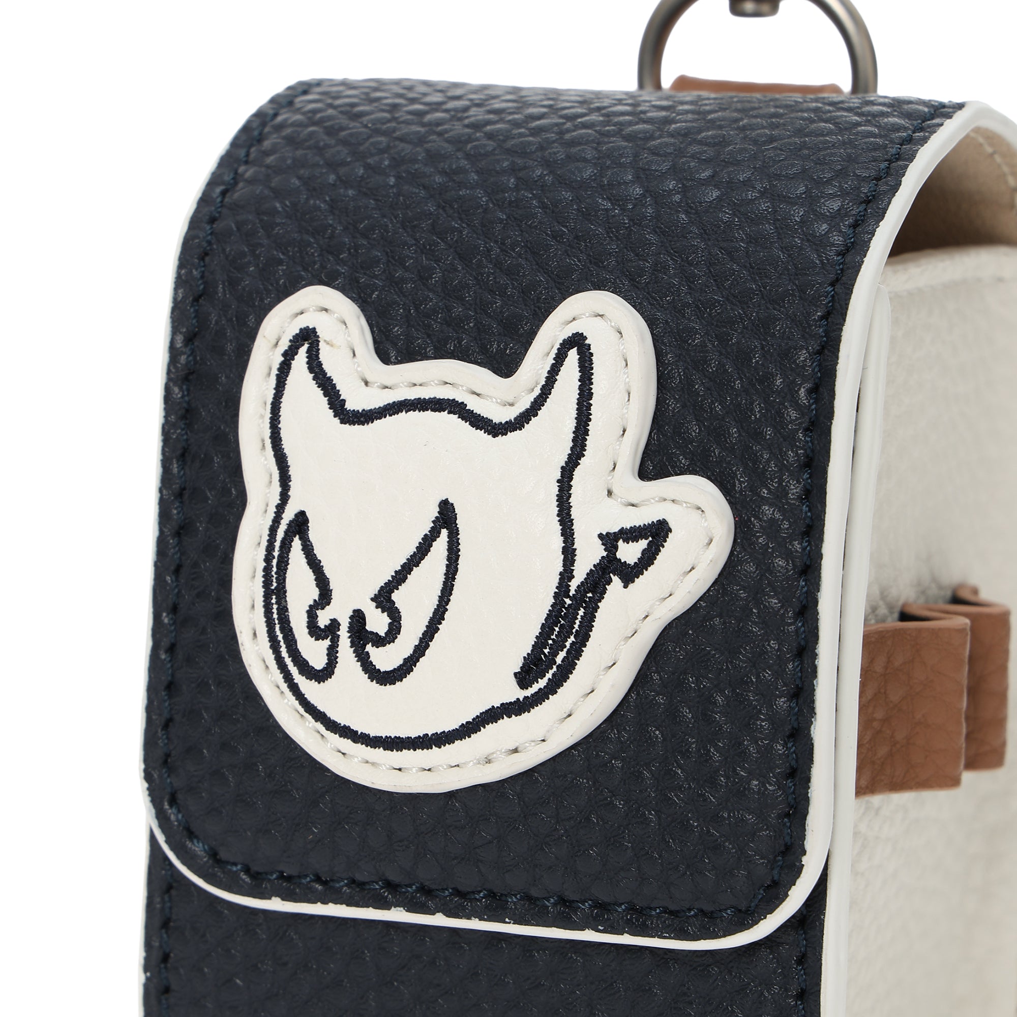 UNISEX Grainy Synthetic Leather ボールポーチ アイボリー