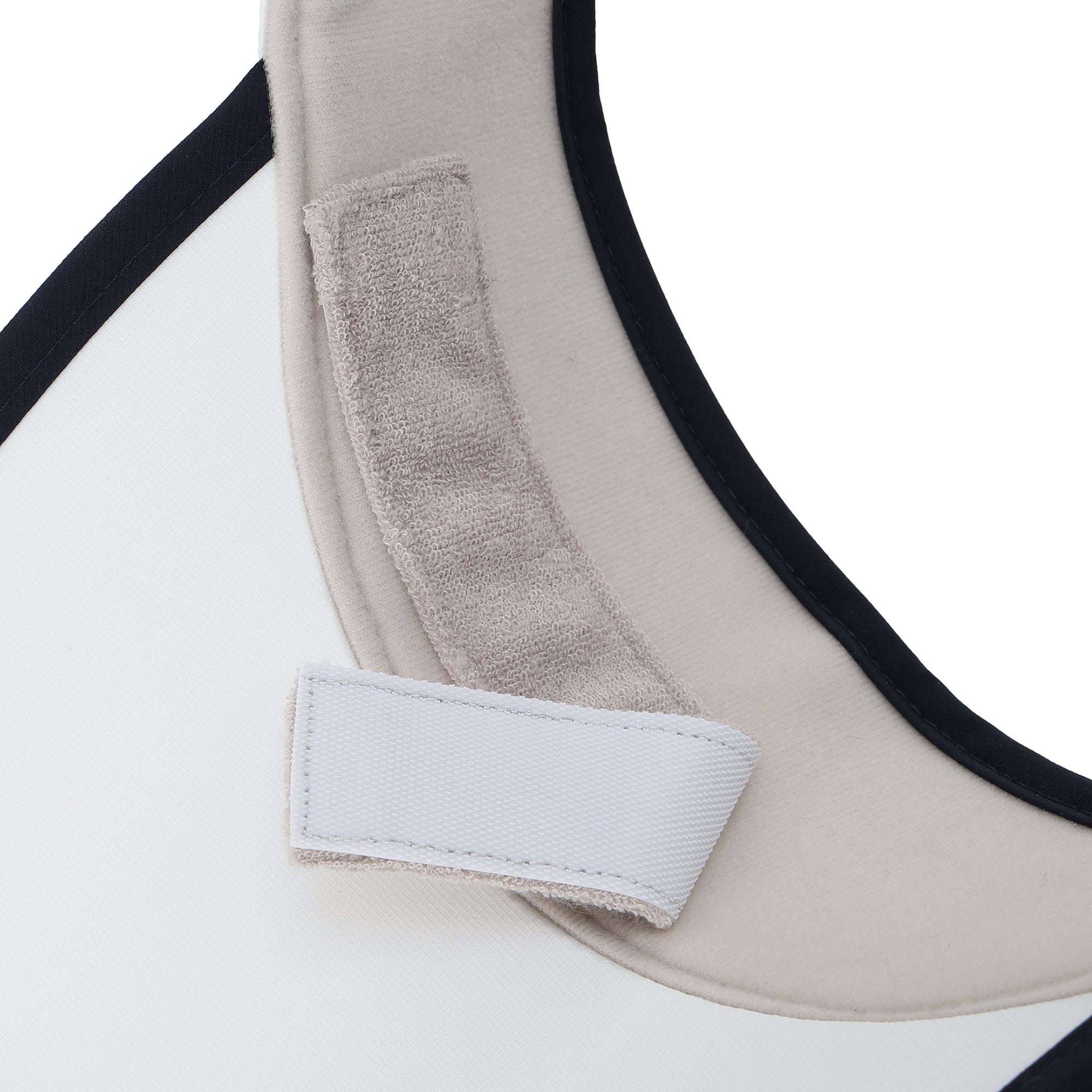 UNISEX リボン付きバイザー ホワイト