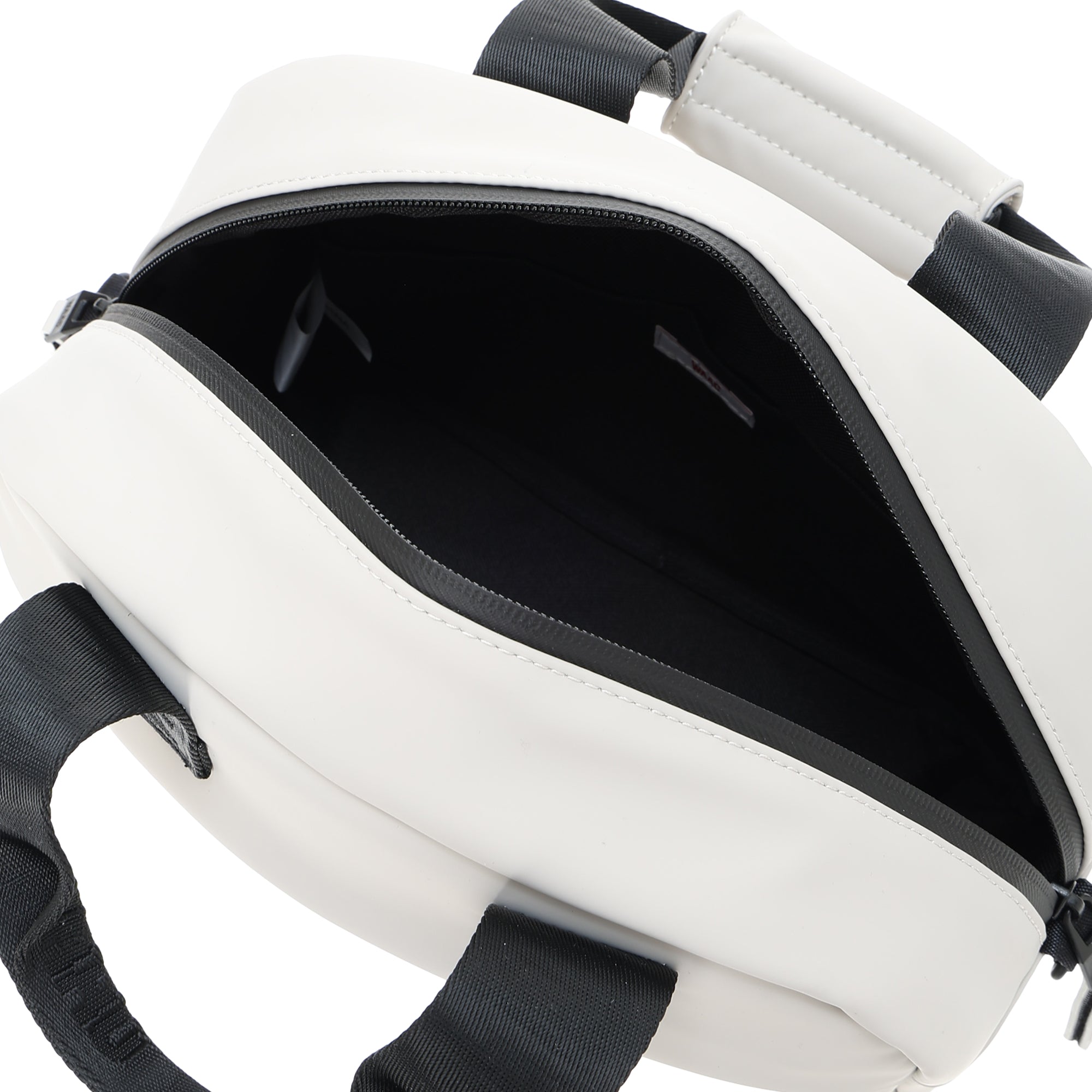 UNISEX MATTE FAUX LEATHER カートバッグ ブラック