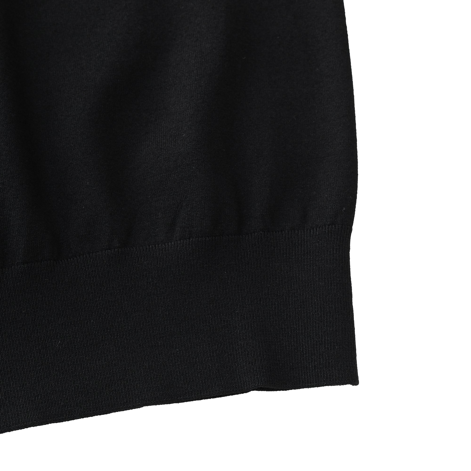 MENS ESSENTIALニット ブラック/072244720