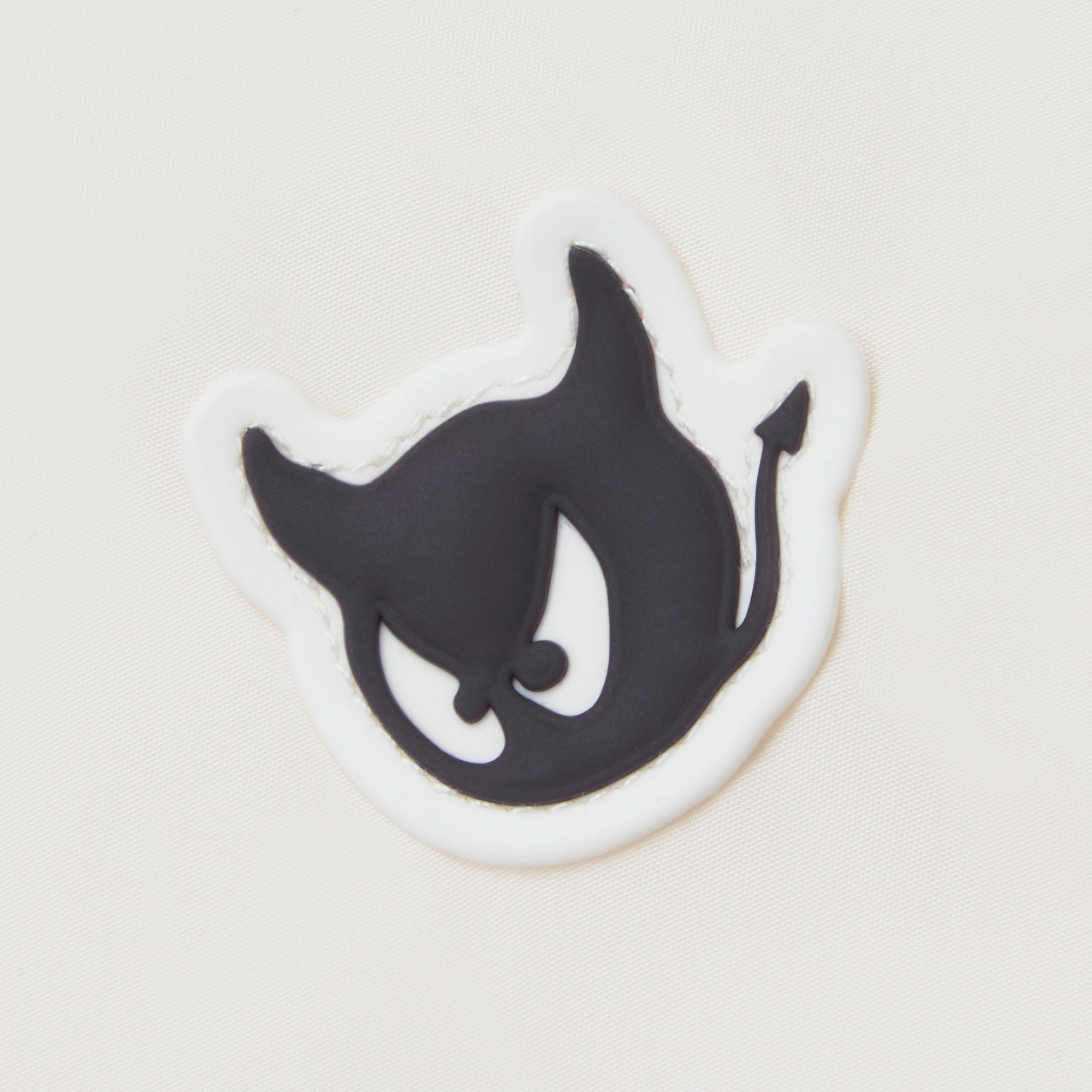 WOMEN ESSENTIALフルジップブルゾン アイボリー