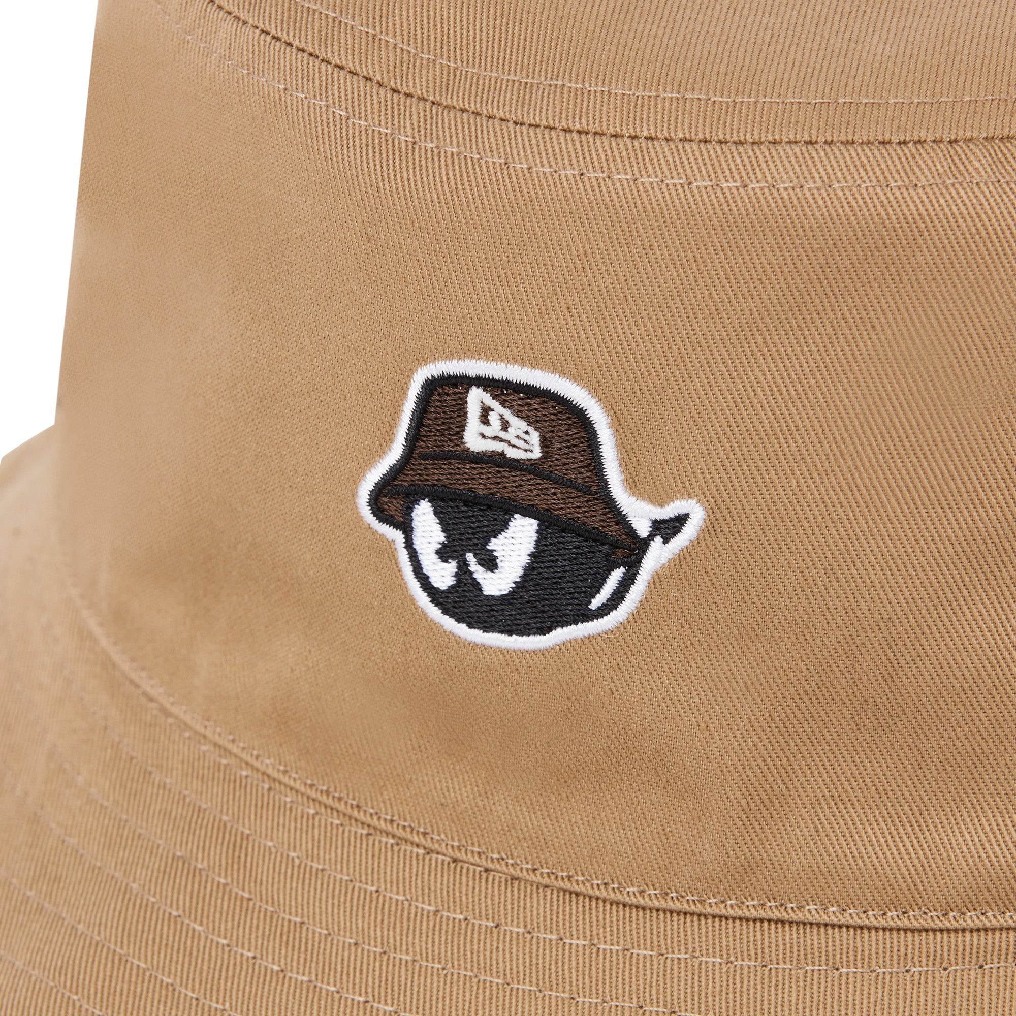 UNISEX NEW ERAリバーシブルバケットハット ベージュ