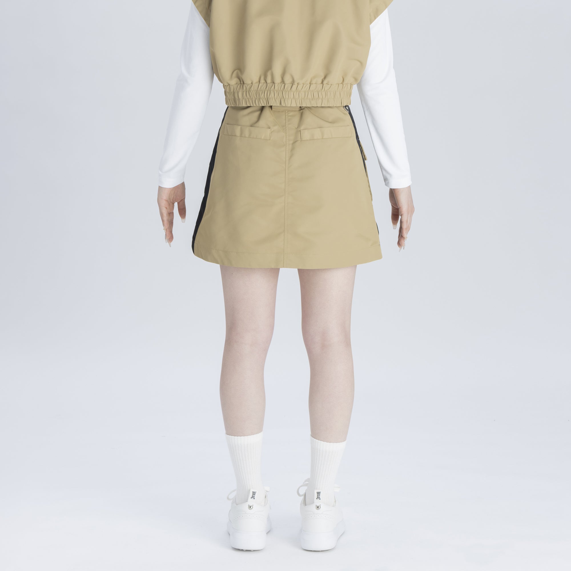 WOMENS サスティナブルナイロン スカート ブラック/072242362