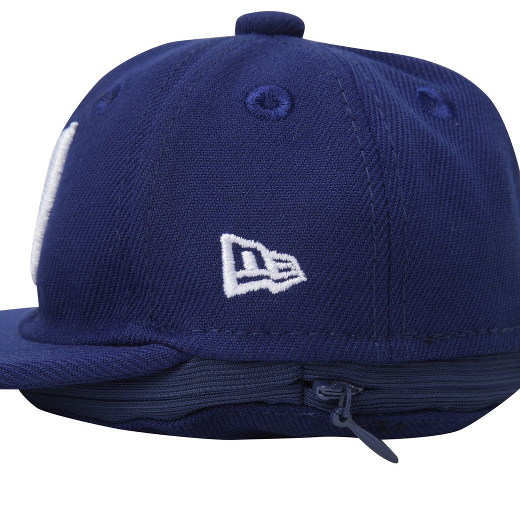 UNISEX NEW ERA FACE WAACKY CAPボールポーチ ブルー