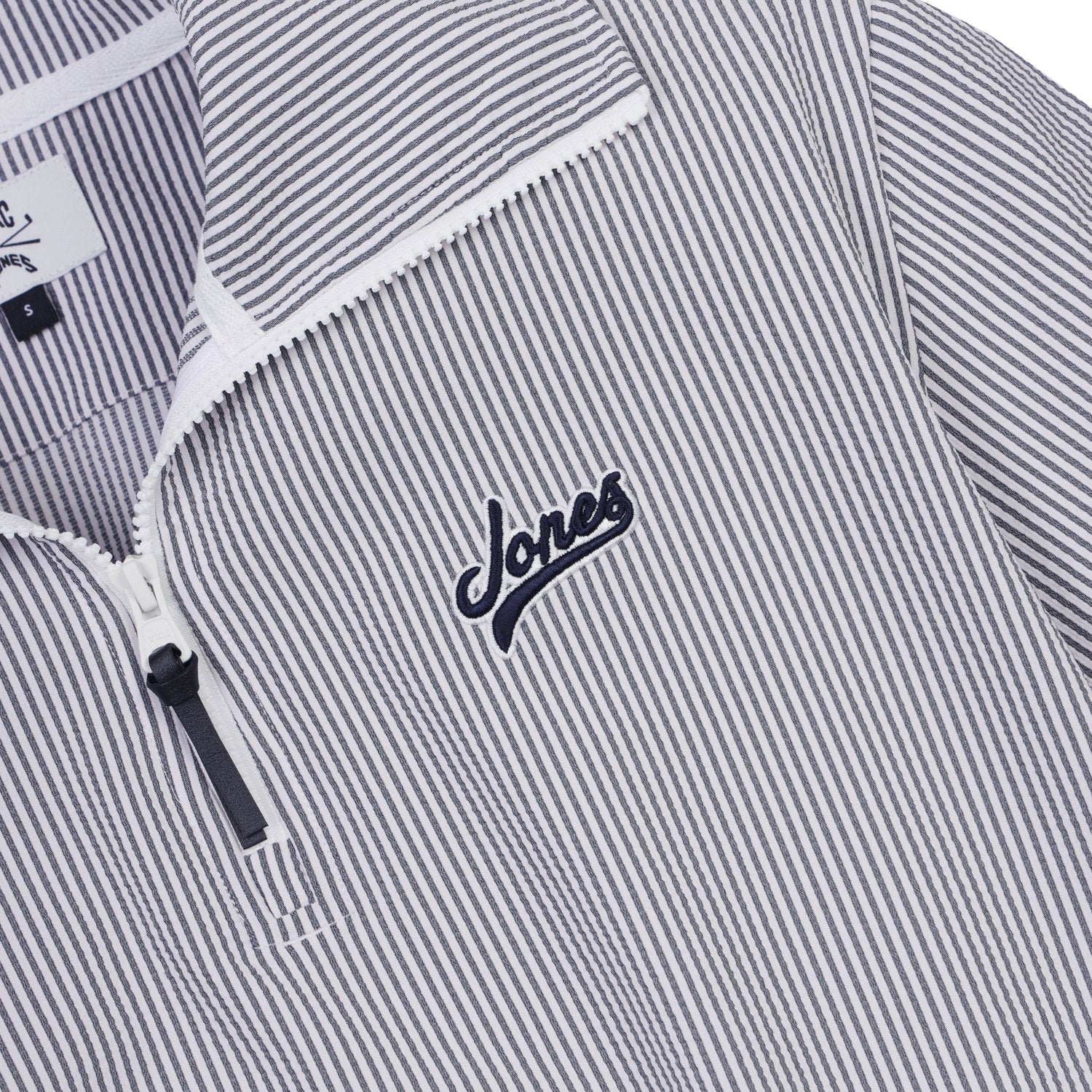 【25SS 新作|WAAC X JONES】WOMEN シアサッカーハーフジップトップス ホワイト