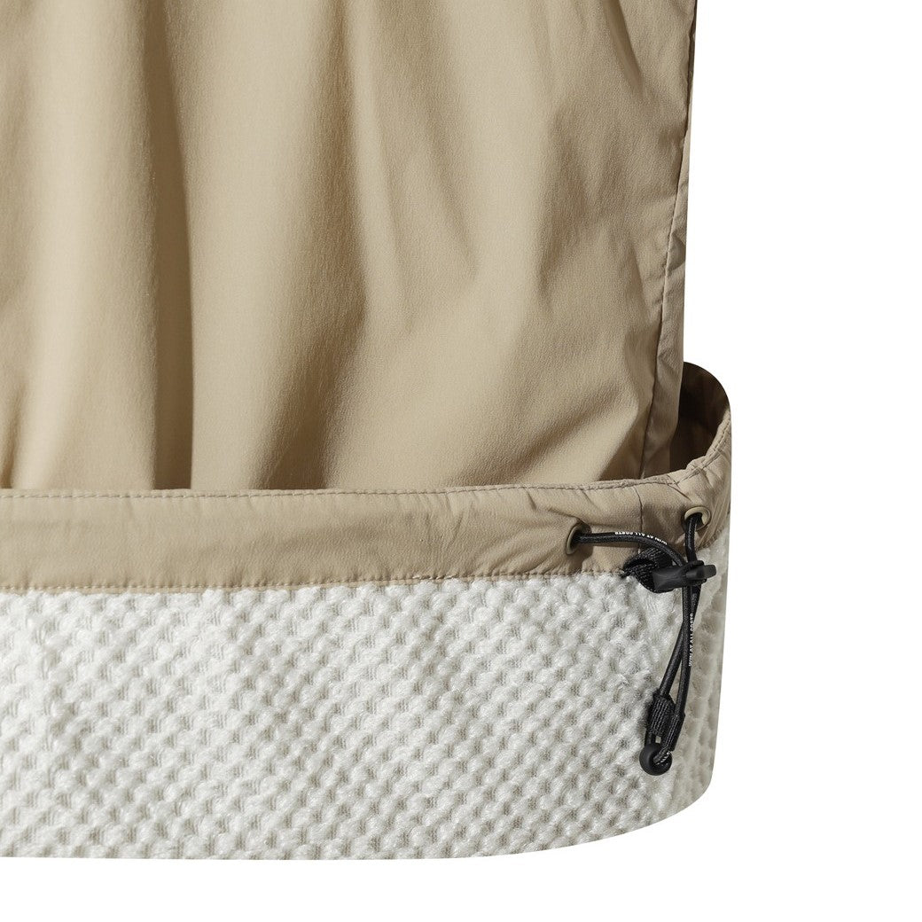 【WAAC X JONES】MEN ロゴウィンドブレーカープルオーバー ベージュ