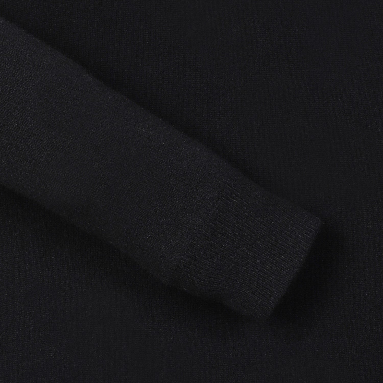 MEN バックロゴタートルネック ブラック