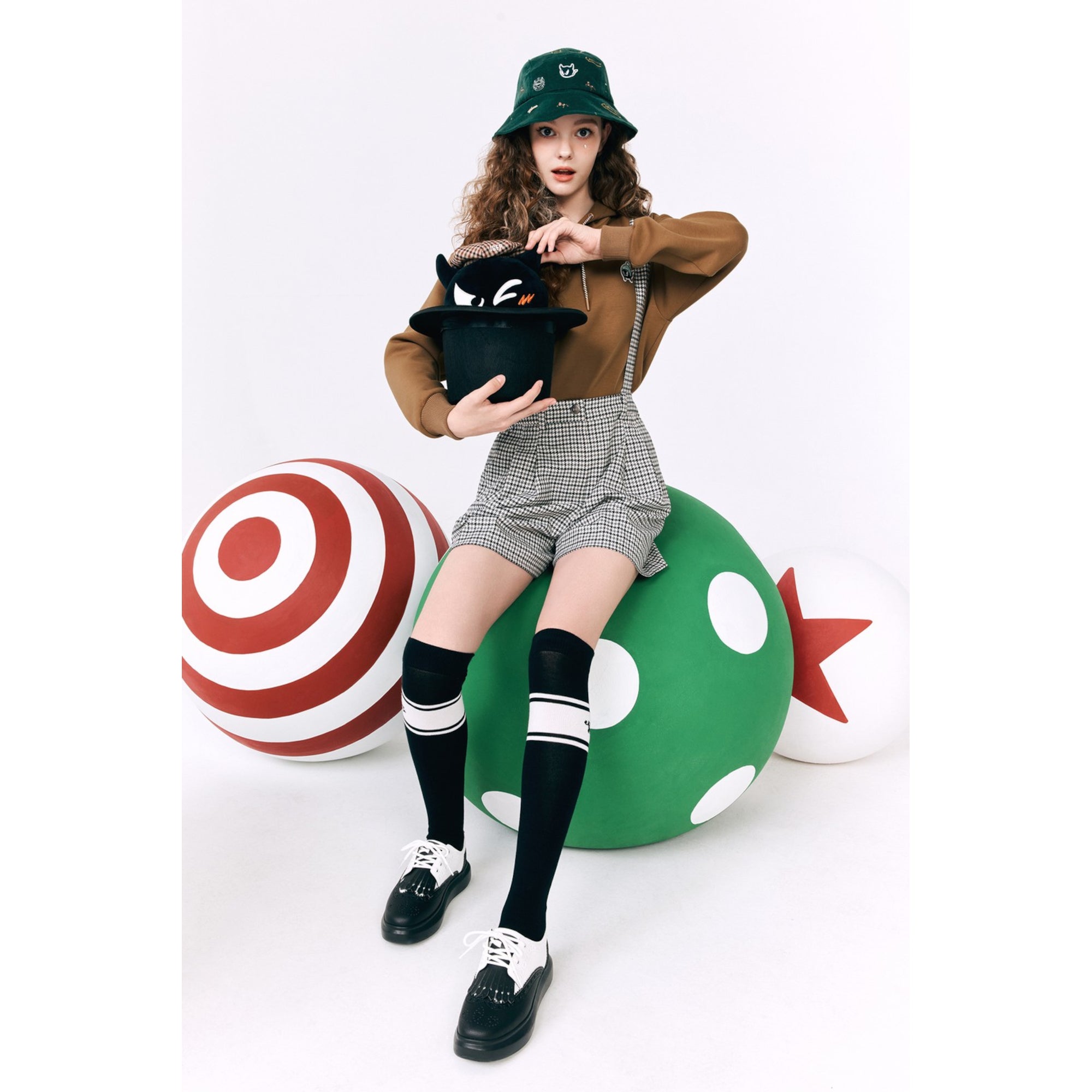 WOMENS サスペンダーショートパンツ グレー/072344450