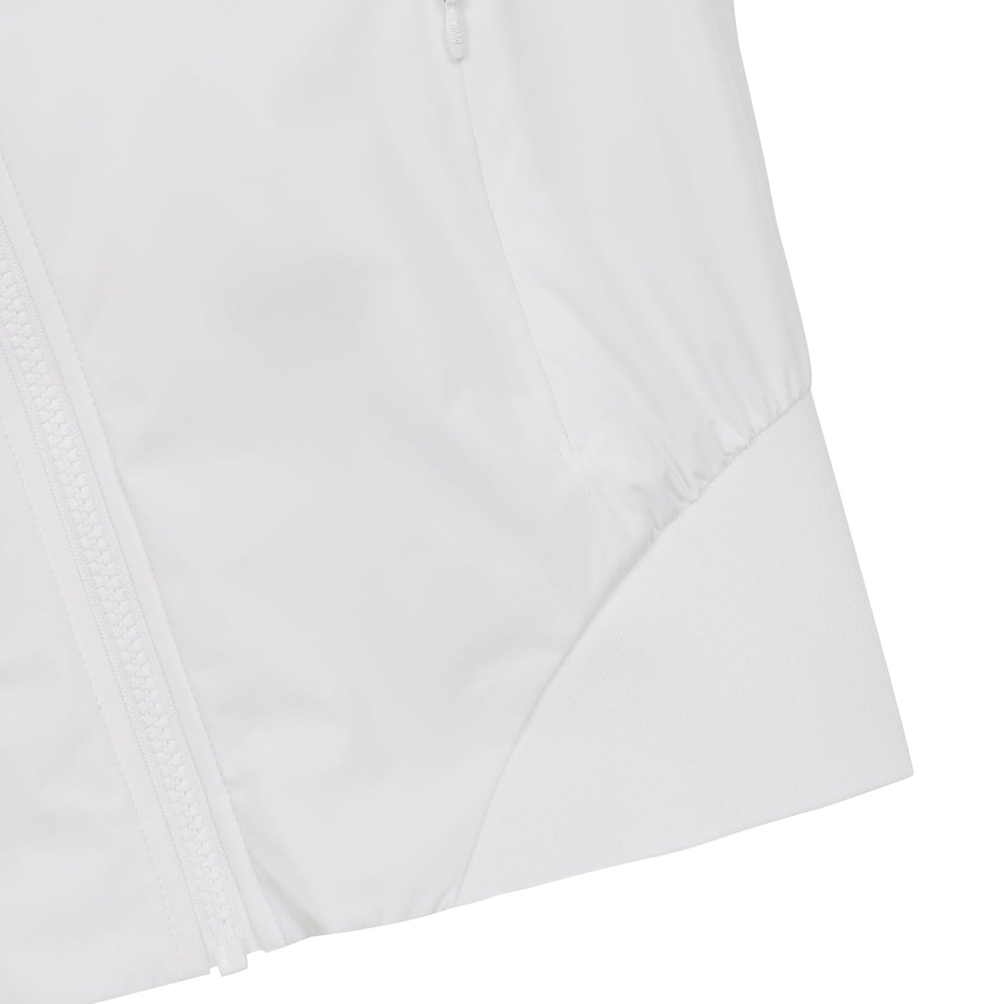 WOMENS ESSENTIALウィンドブレーカー アイボリー