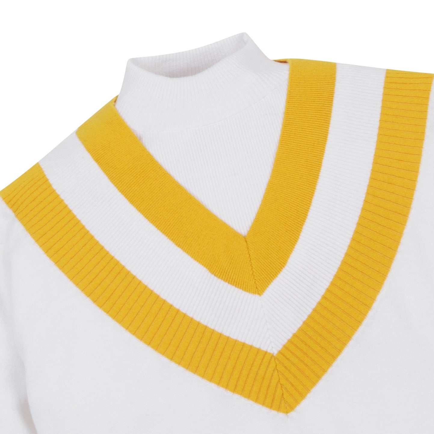 WOMEN V切替タートルネック アイボリー