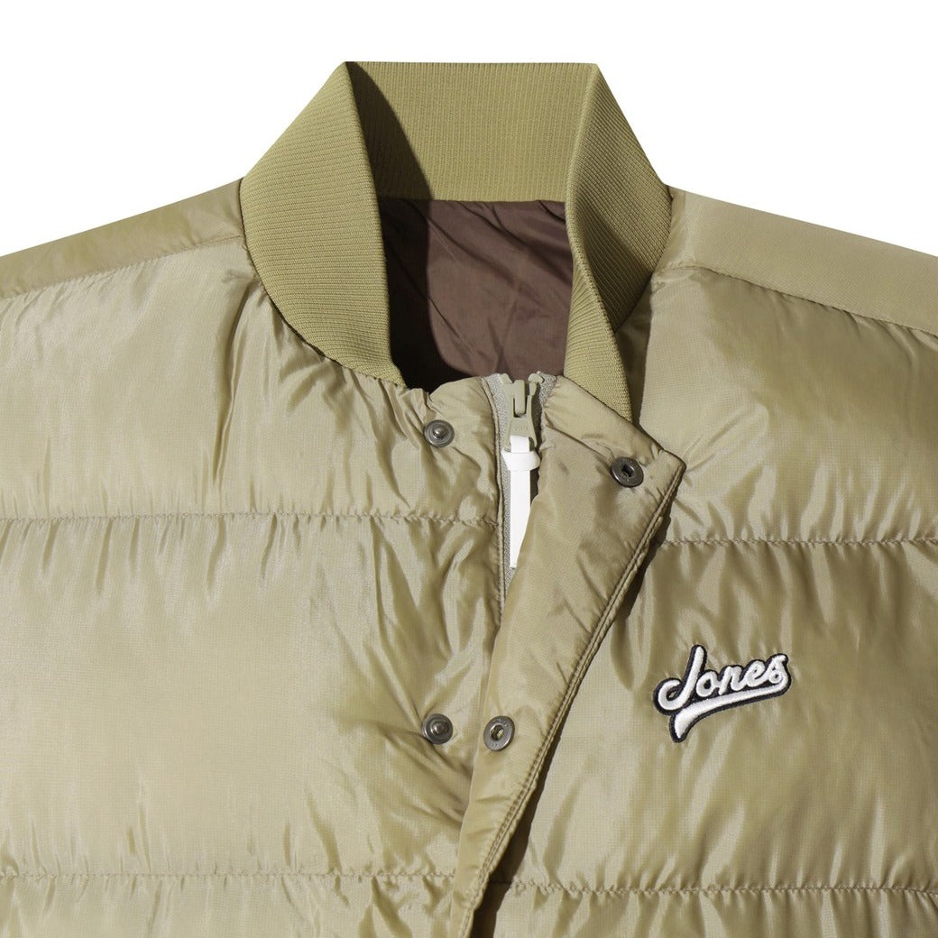 【WAAC X JONES】MEN スタジアムパデッドベスト ベージュ