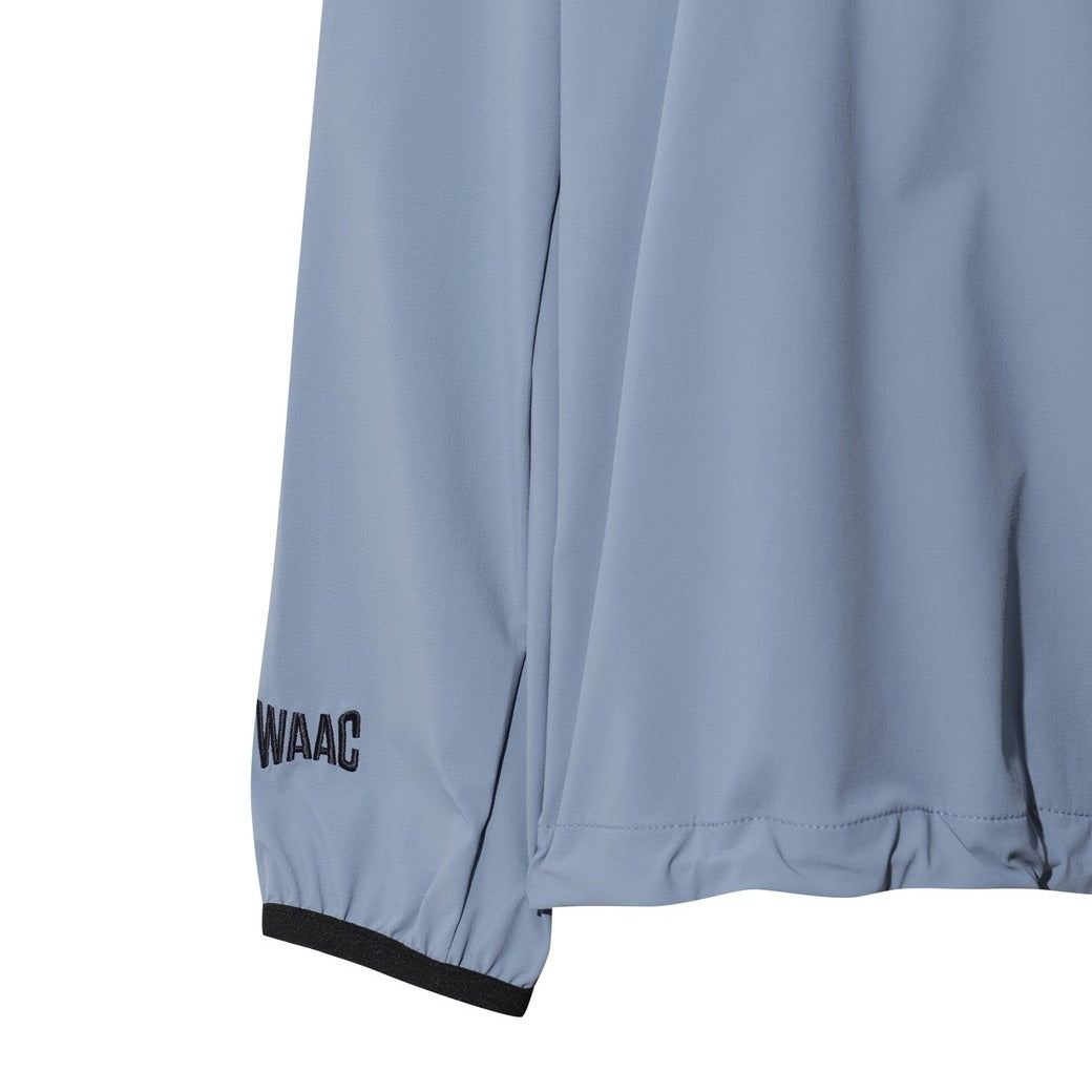 【WAAC X JONES】WOMEN カーブロゴプルオーバー サックスブルー