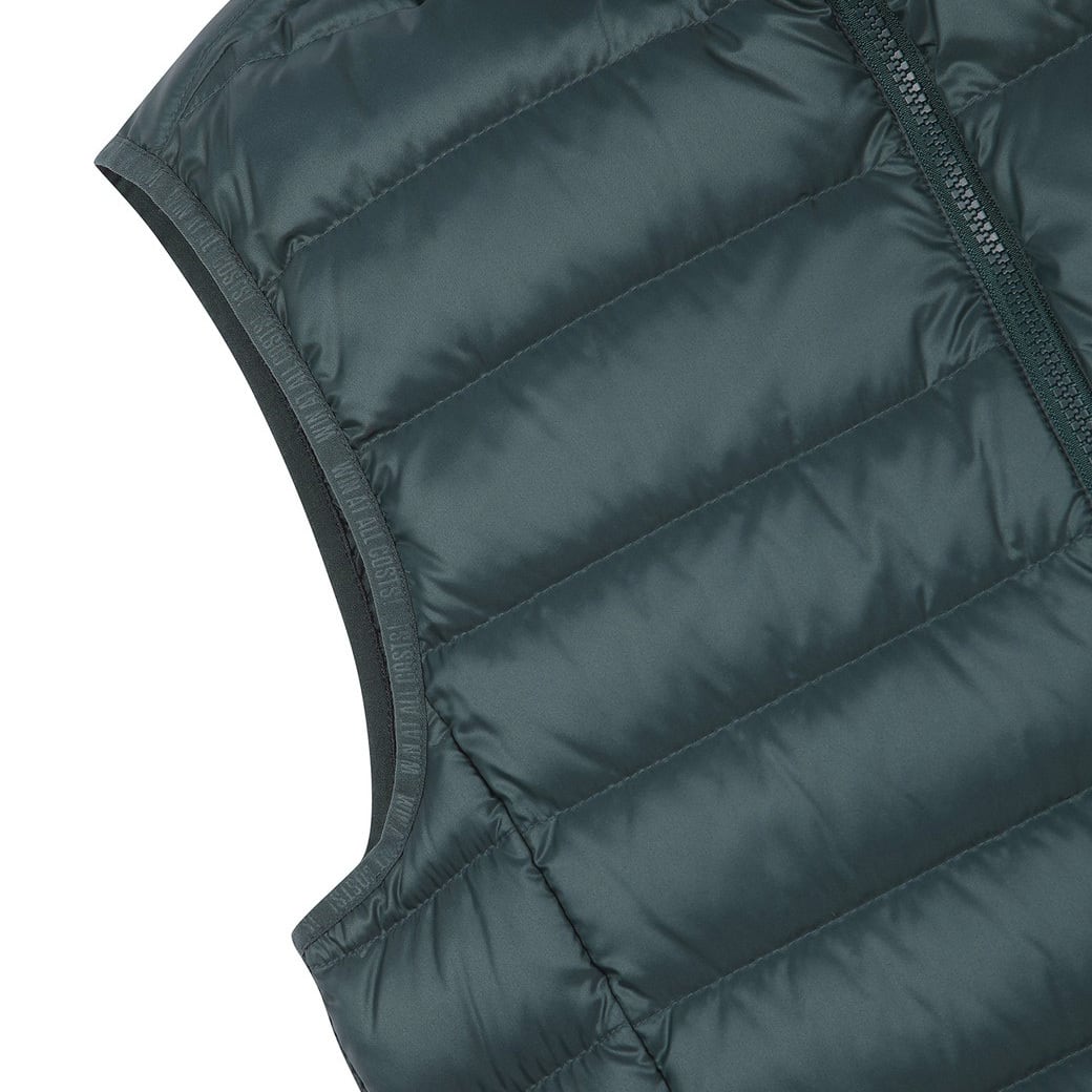 MEN エッセンシャルライトダウンベスト