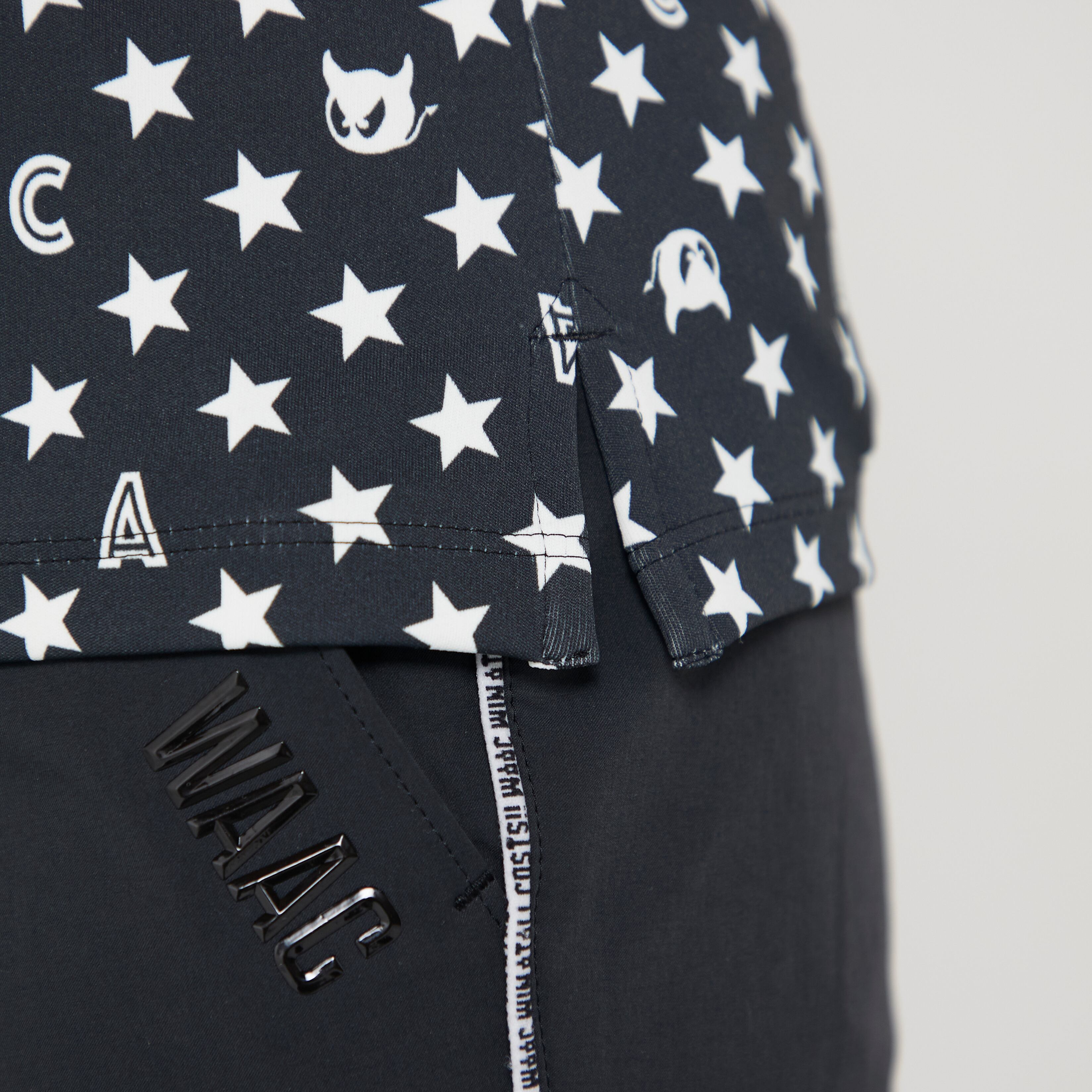 WOMENS スタープリント 長袖モックネックTシャツ ブラック/072222072