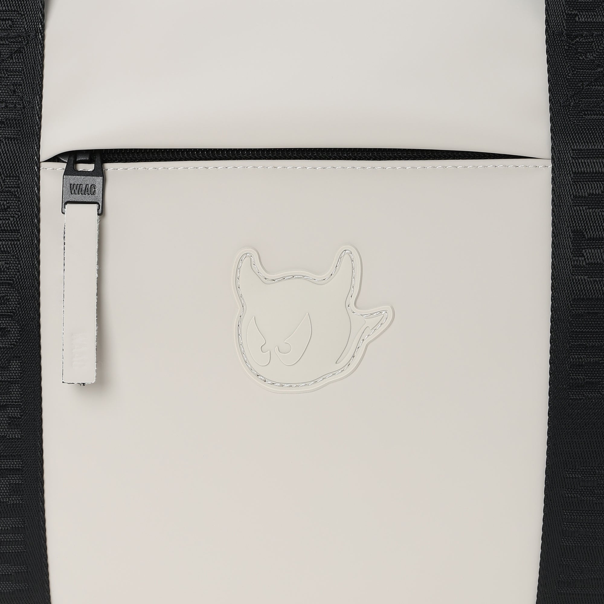 MATTE FAUX LEATHER ボストンバッグ ブラック