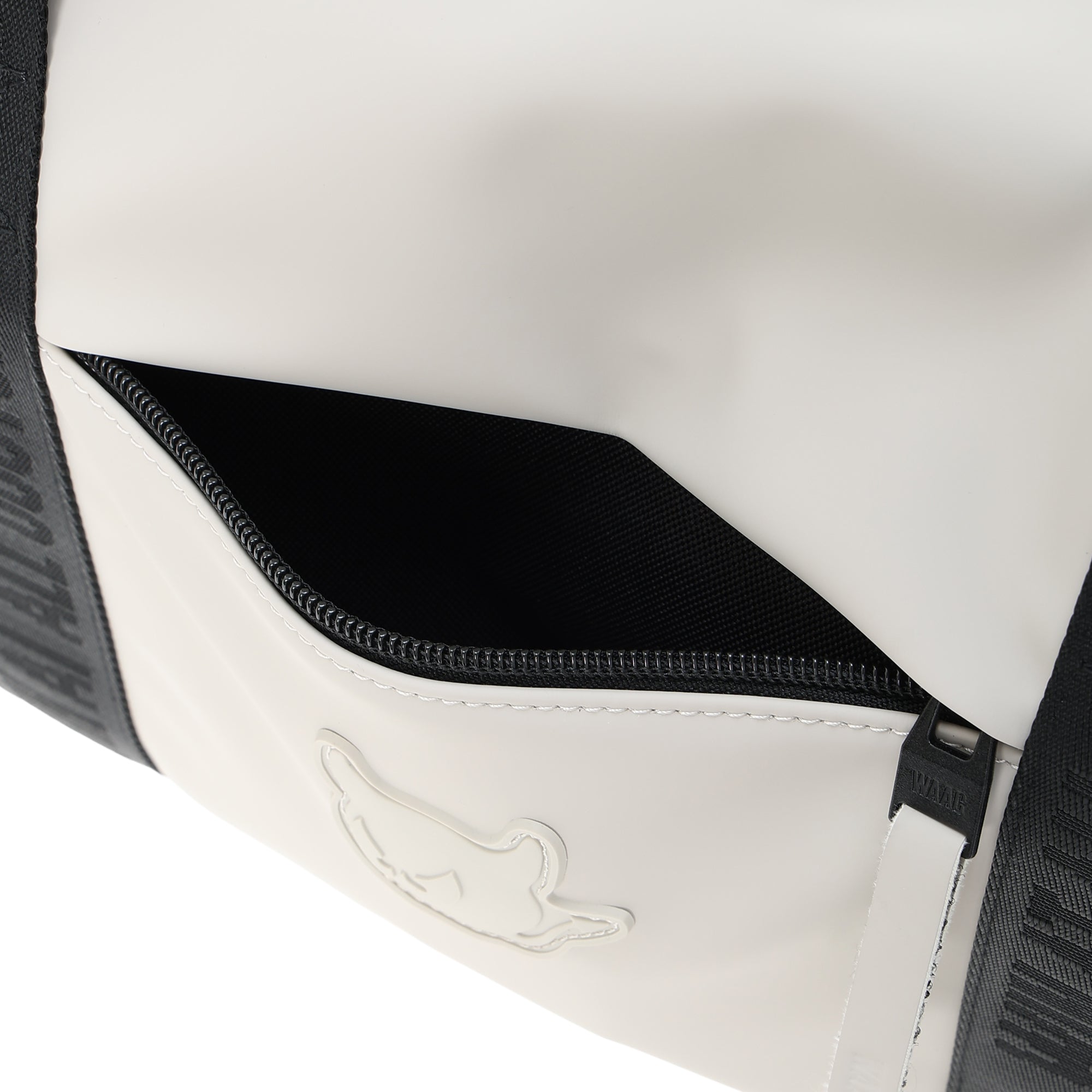 MATTE FAUX LEATHER ボストンバッグ グレー