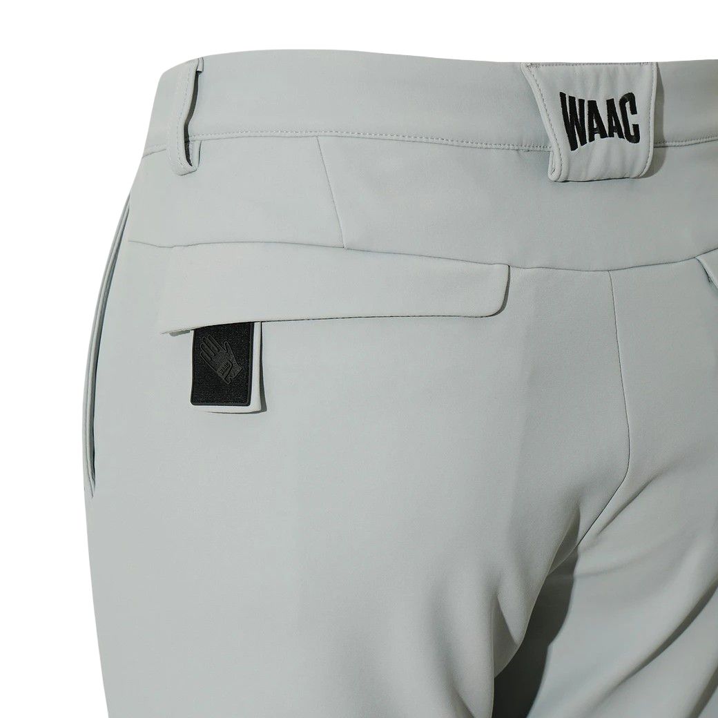 MEN ESSENTIAL ブラッシュド ナイロンストレッチパンツ グレー