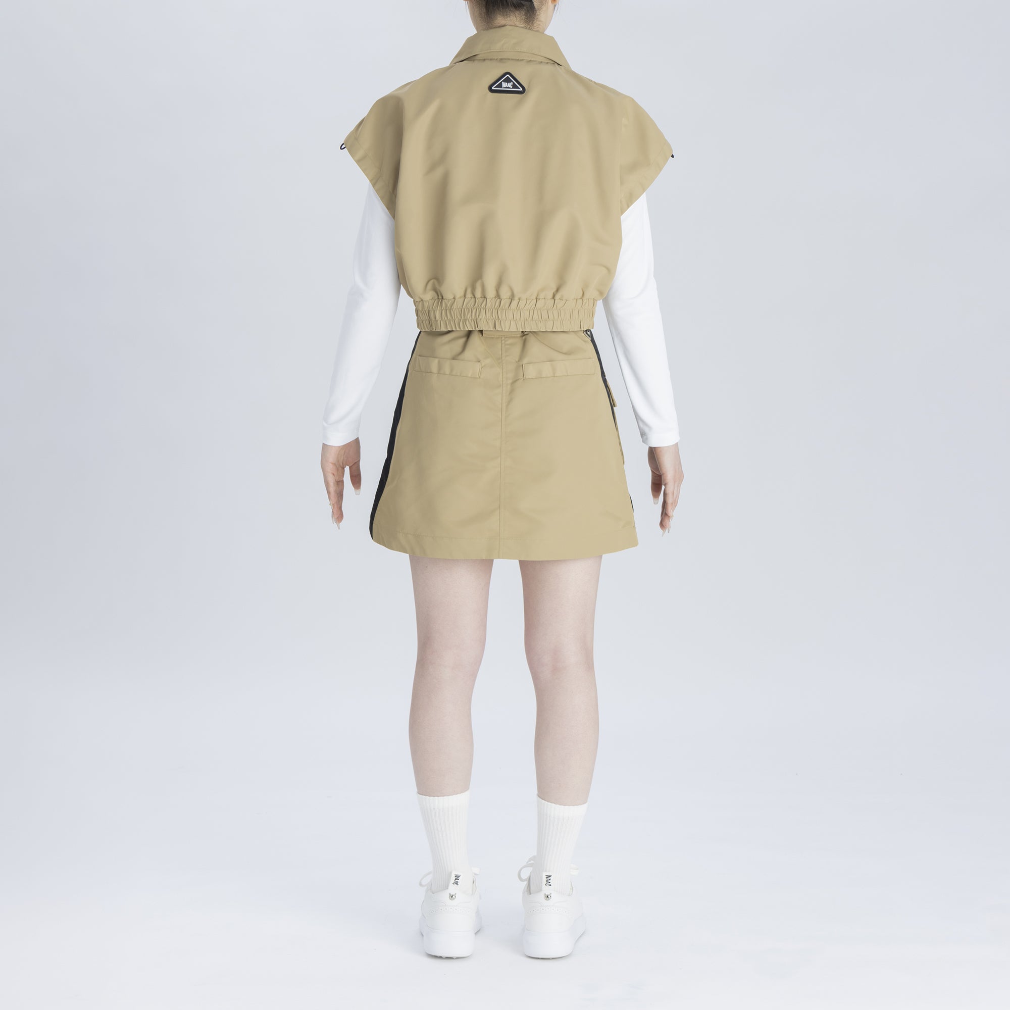 MENS バックロゴタートルネック ブラック/072334720