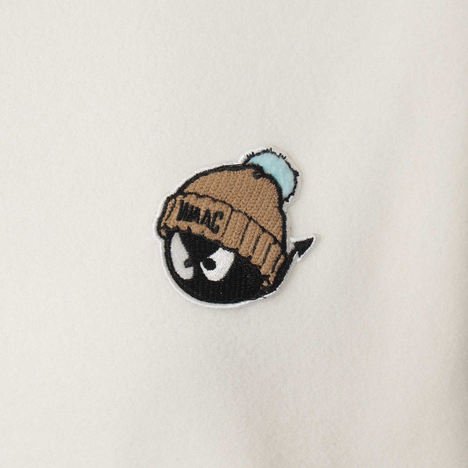 WOMEN BEANIE WAACKY フリースプルオーバー アイボリー