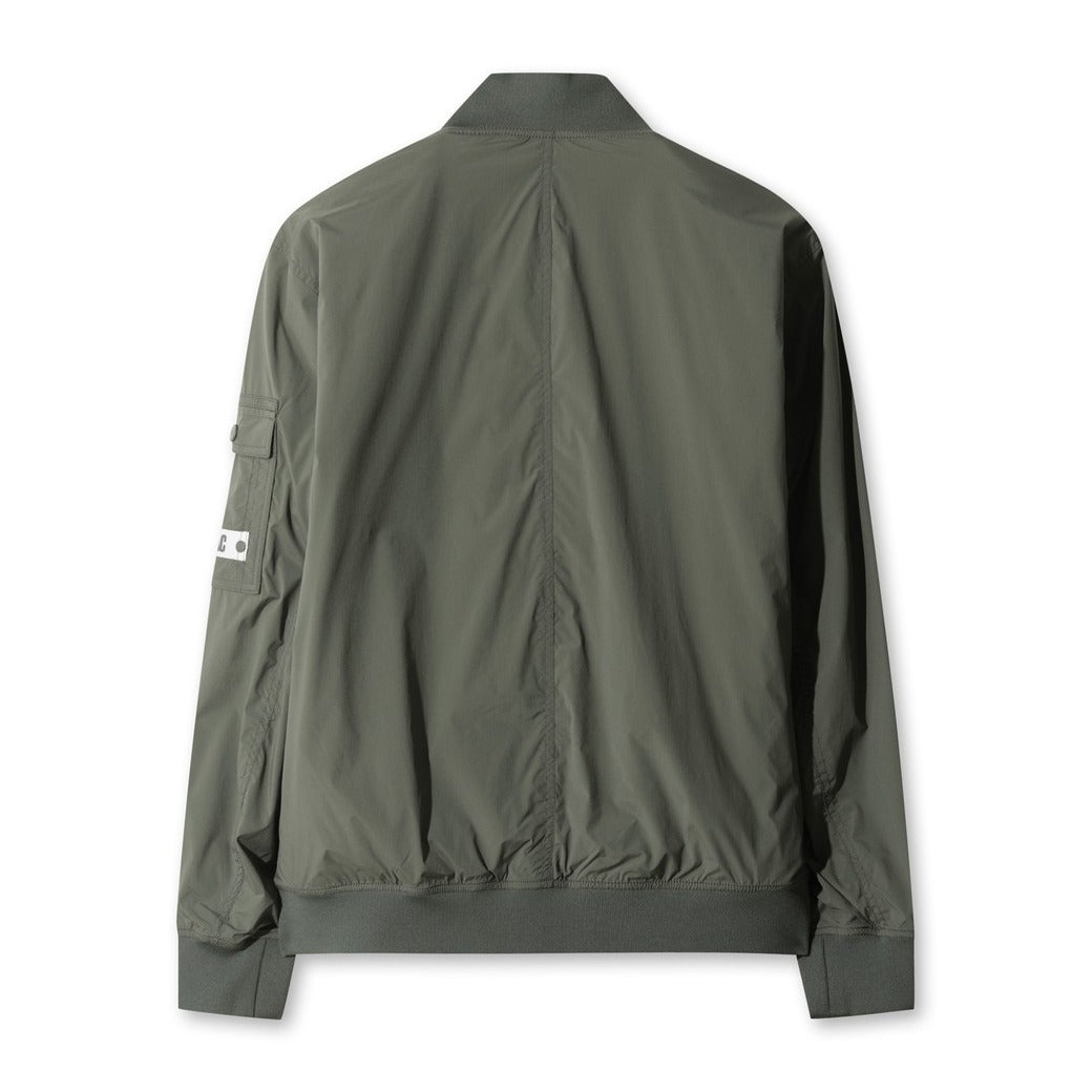 WAAC 防風アウター WOMEN ESSENTIALウィンドブレーカー ブラック