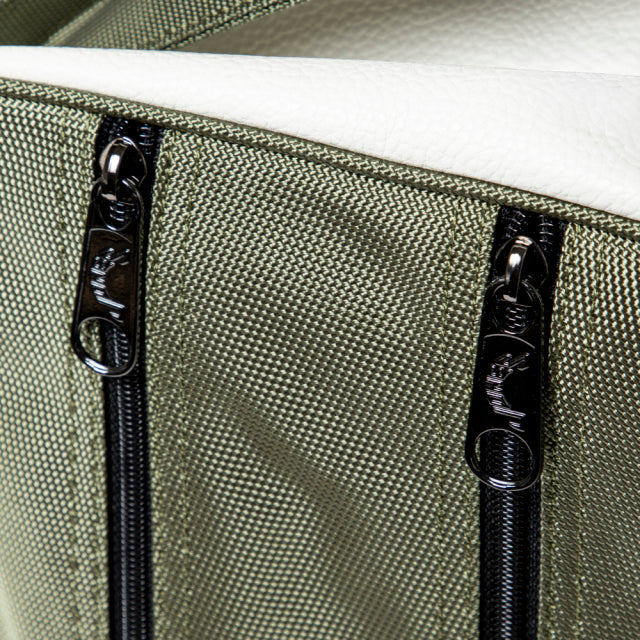 【JONES】UNISEX シューズバッグ オリーブ