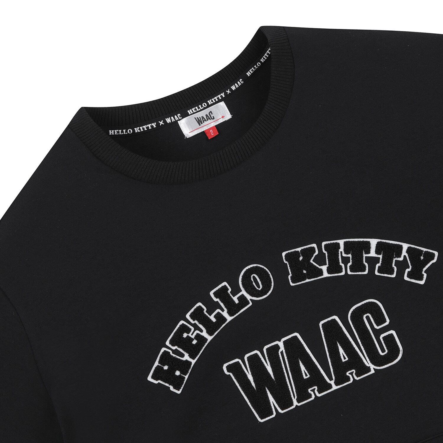 【HELLO KITTY × WAAC】UNISEX ハローキティコラボ ロゴTシャツ ブラック / 072322070
