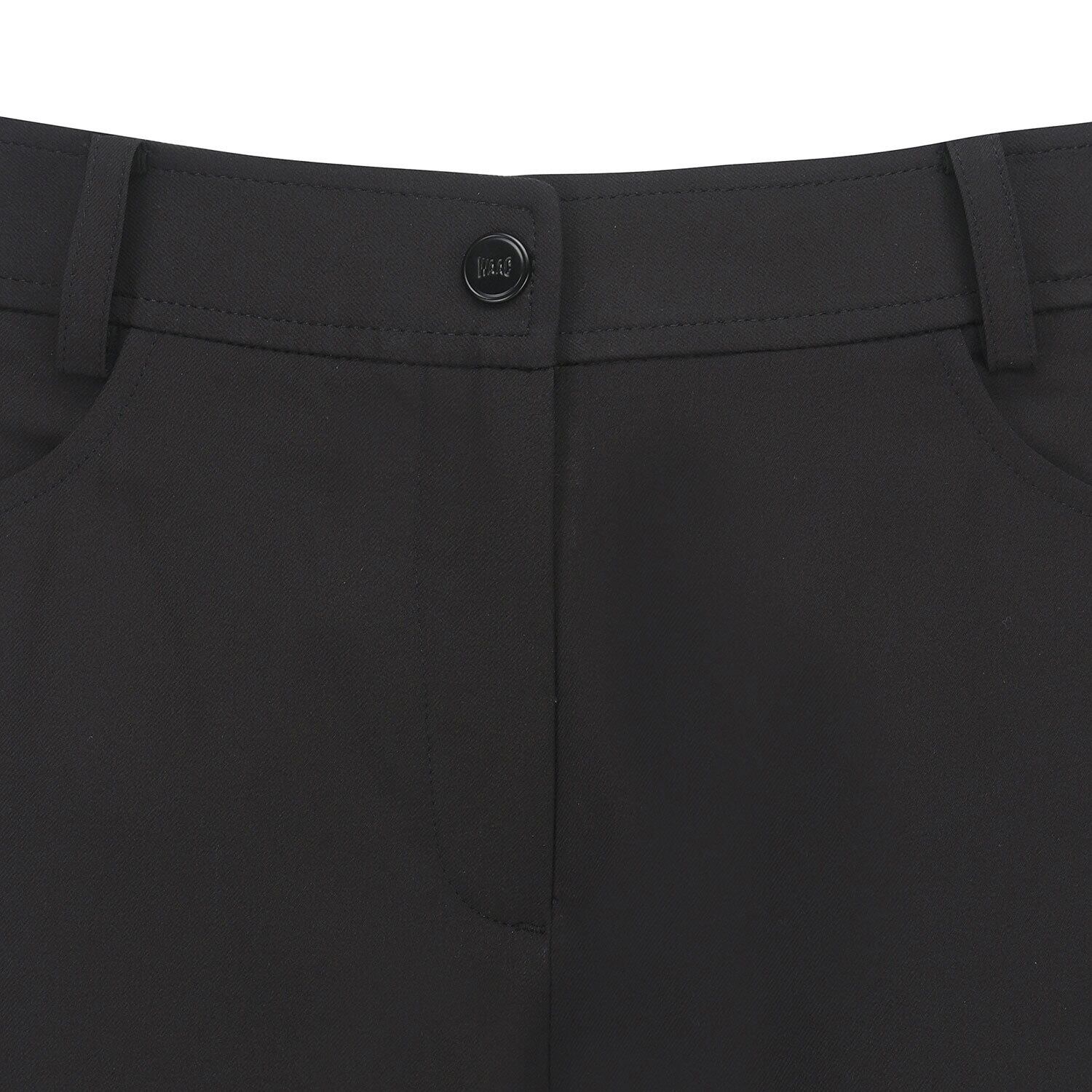 WOMEN ESSENTIAL ショートパンツ ブラック